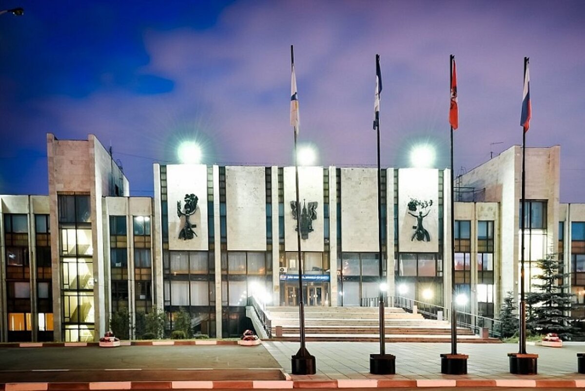 Мгимо фото главного здания