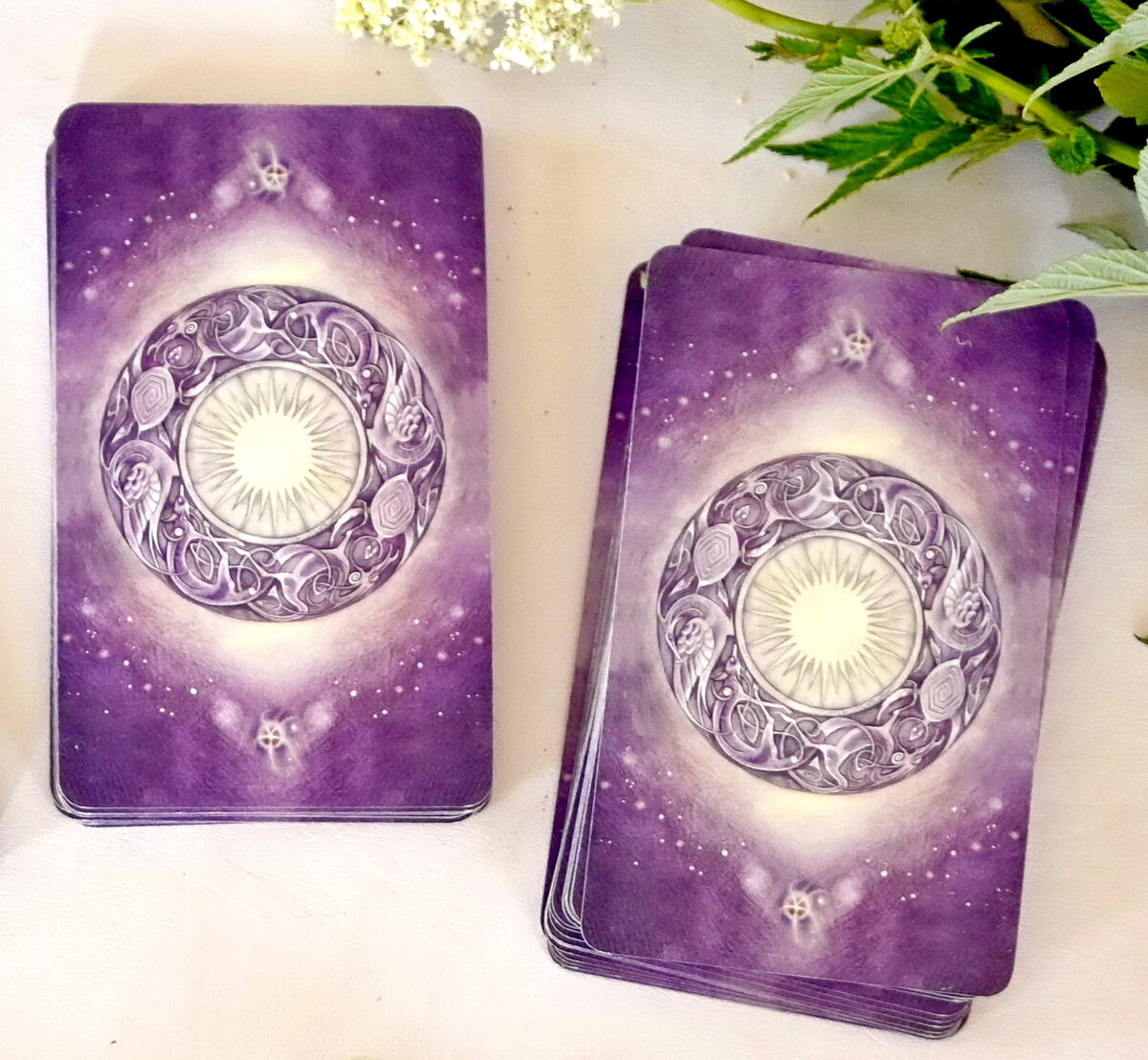 Буддистский монах тибет арт. По судьбе дзен. Гороскоп овен карта таро. 3д обои стрелец. Анатолий карт гороскоп.