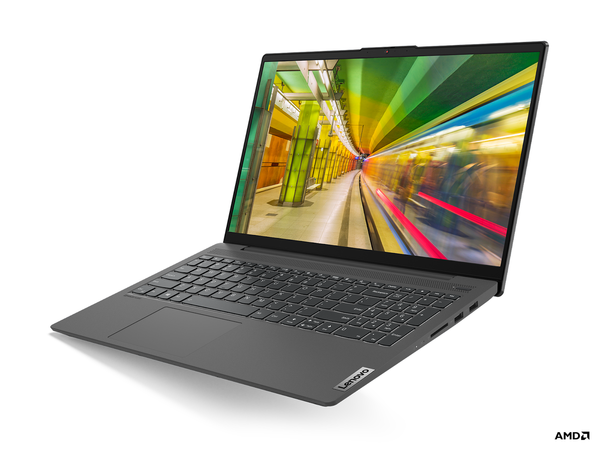 У Lenovo IdeaPad 5 Pro Gen 6 тонкие рамки дисплея, за счет этого ноутбук компактный