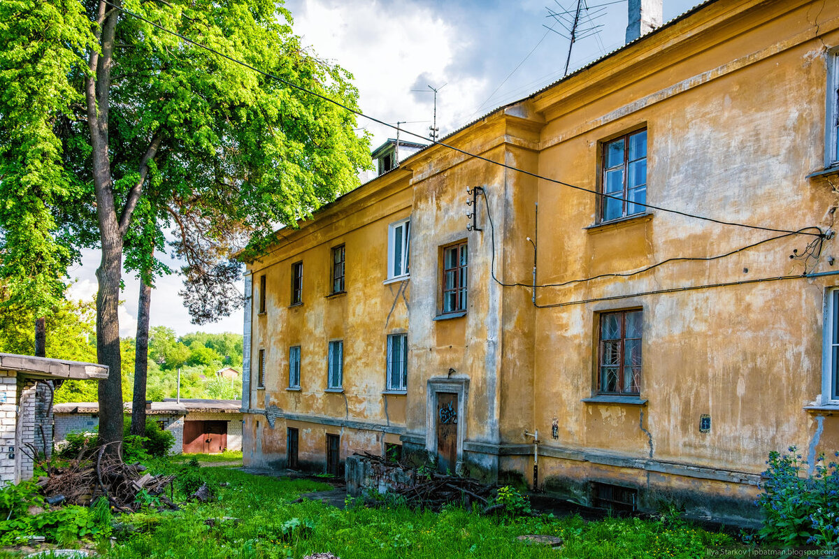 Нижние дворы. Караваиха Нижний Новгород. Нижний Новгород дворы. Старые дворы Нижнего Новгорода. Микрорайон Караваиха Нижний Новгород.