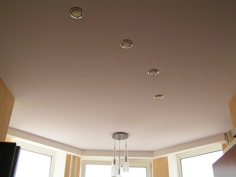 Матовый натяжной потолок от 700 до 1500 за метр квадратный