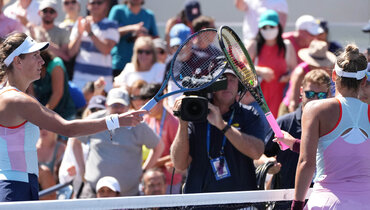 Украинка отказалась пожать руку белорусской теннисистке на US Open. Ее накажут?  📷
