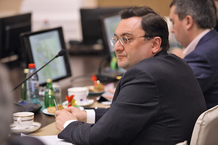    Алексей Семин вложит 3 млрд рублей инвестиций в Адмиралтейскую контору — то самое историческое здание на улице Карла Маркса, дело по которому возбуждал следком