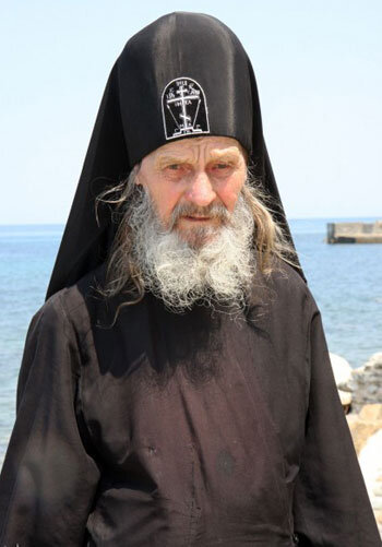 Ο εξομολόγος της Μονής της Ιεράς Κοιμήσεως της Οδησσού, Σχήμα-Αρχιμανδρίτης Ιωνάς (Ιγνατένκο), ονομαζόταν συνείδηση ​​της Ορθοδοξίας στην Ουκρανία.-3
