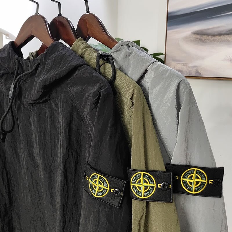 Бренд стон исланд. Анорак Стоун Исланд. Анорак Stone Island. Одежда Айланд Стоун Айленд. Stone Island 4229453.