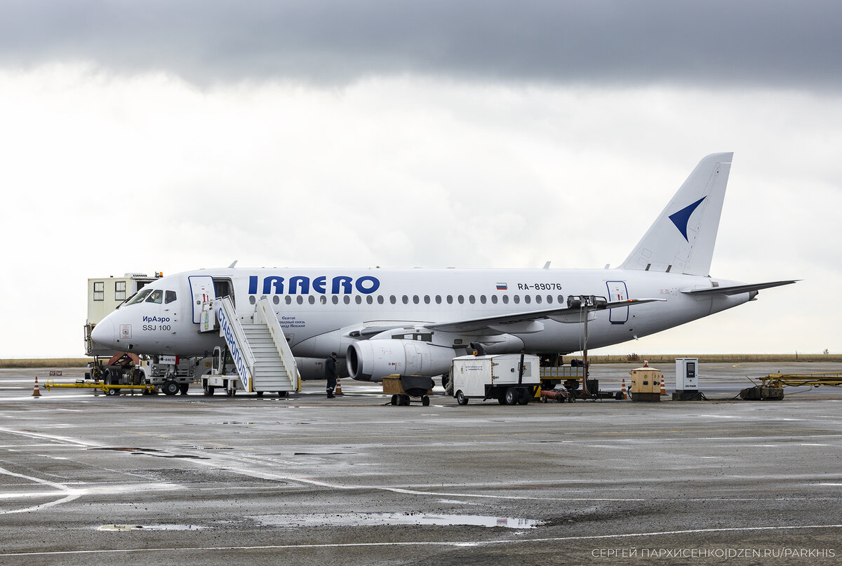 Ssj100 что за самолет. Фотографии самолета Суперджет. Ставрополь Стамбул. Самолет Ставрополь Москва.