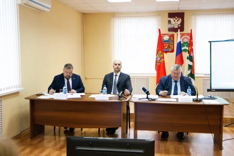    Денис Паслер обсудил с фермерами Пономаревского района вопросы агропромышленного комплекса Андрей Севостьянов