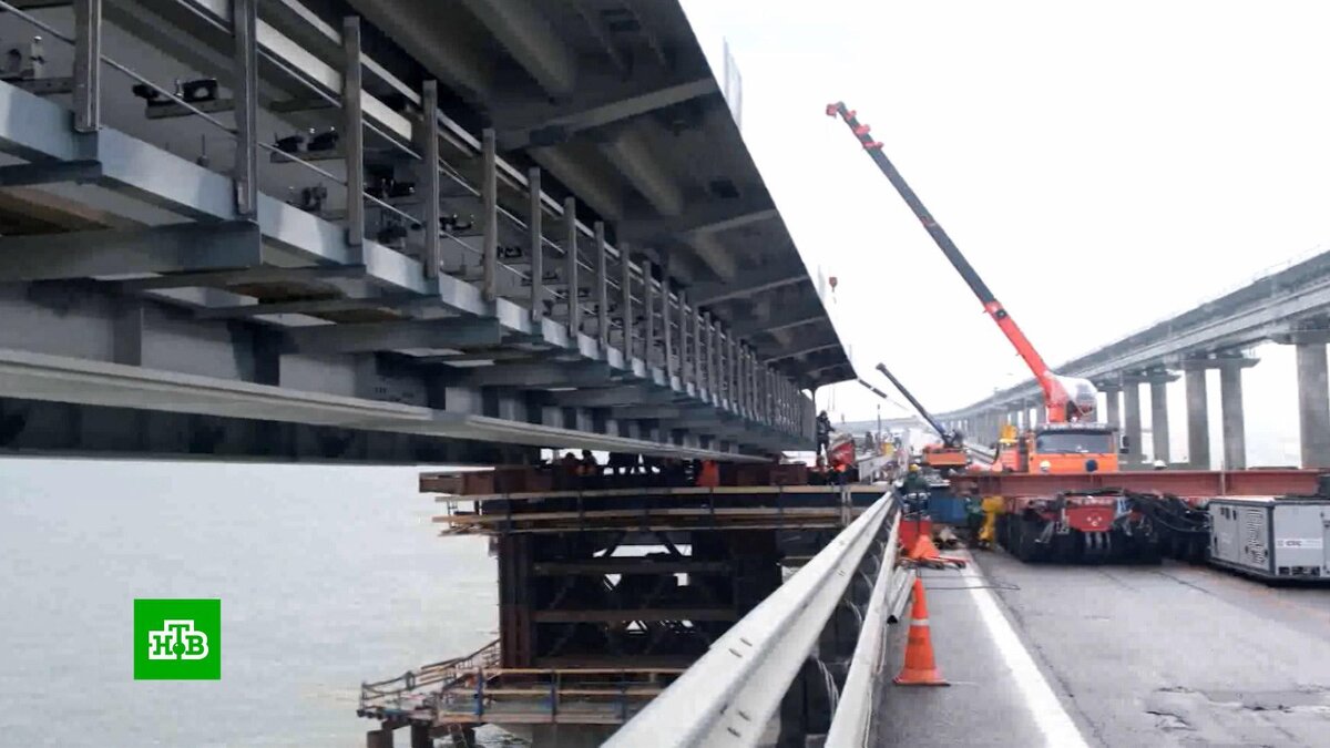    Открыто движение по восстановленной части Крымского моста