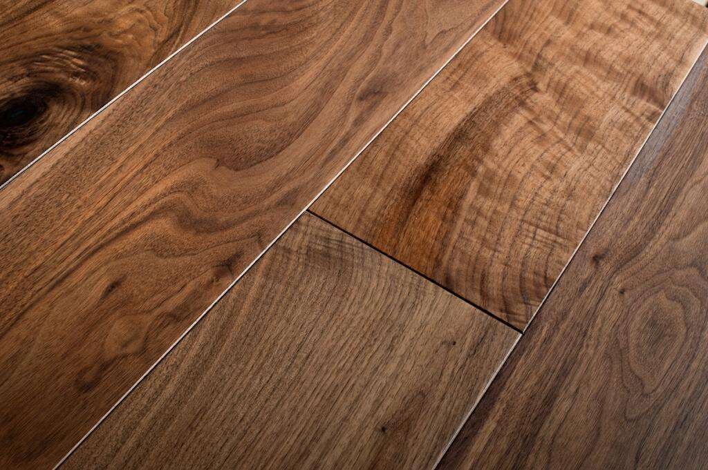 Кедр 9759 pr/2,80 х 2,07 х 10мм /кроношпан/(25уп). Орех селект. Американский орех тангенс. Инженерная доска coswick американский орех. Инженерная доска ablux орех американский селект французская елка.