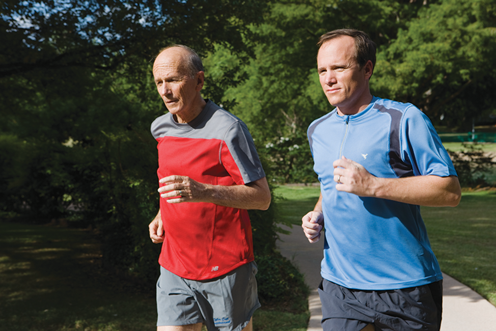 Кеннет купер аэробика. Доктор кеннет кугар купер-. Кеннет купер аэробика. Кеннет купер годы жизни. Кеннет купер.