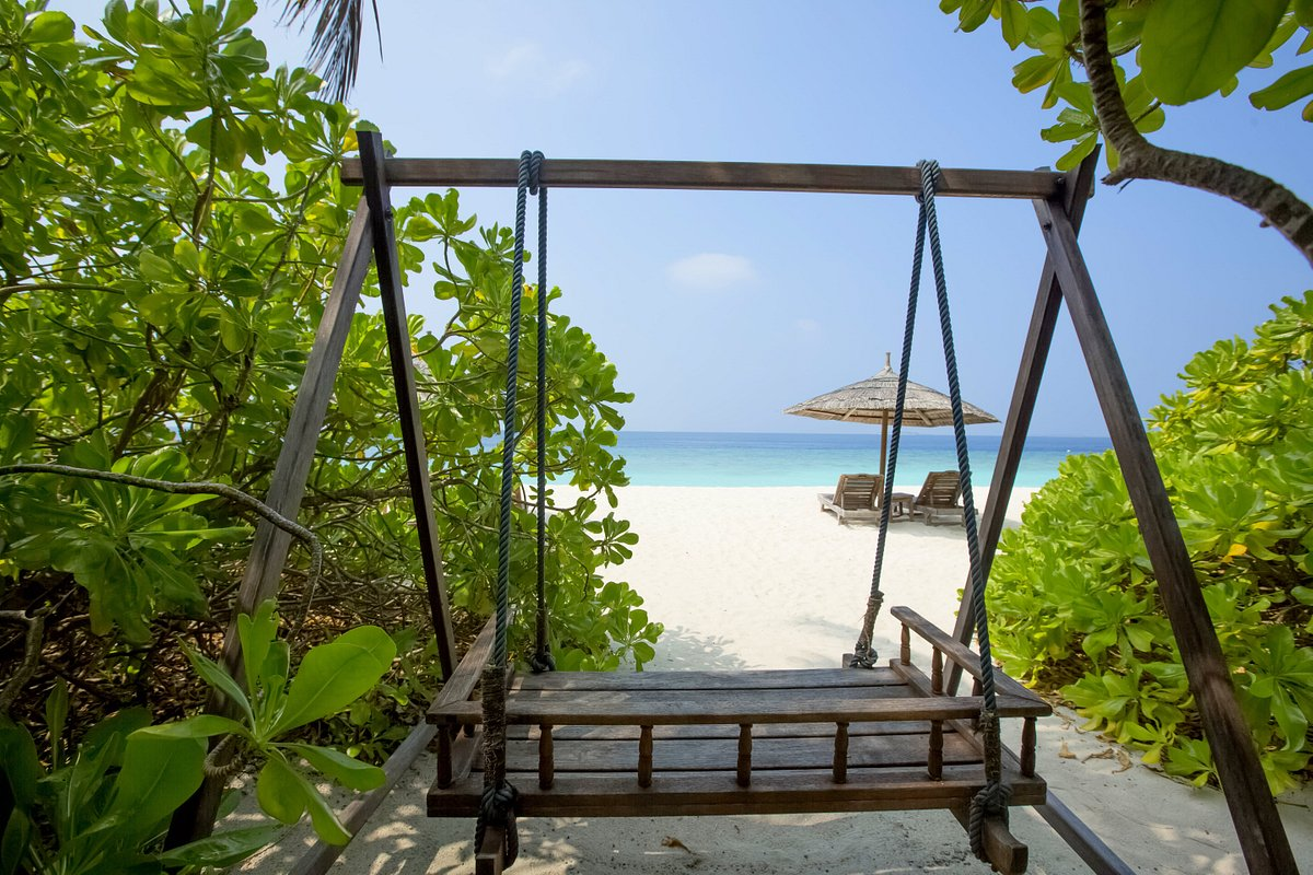 Reethi Beach Resort 4