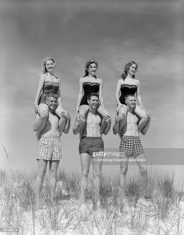 21 век принёс человечеству повальное увлечение диетами и фитнесом. Наверное, в некоторых случаях это неплохо и может быть даже полезно.-26