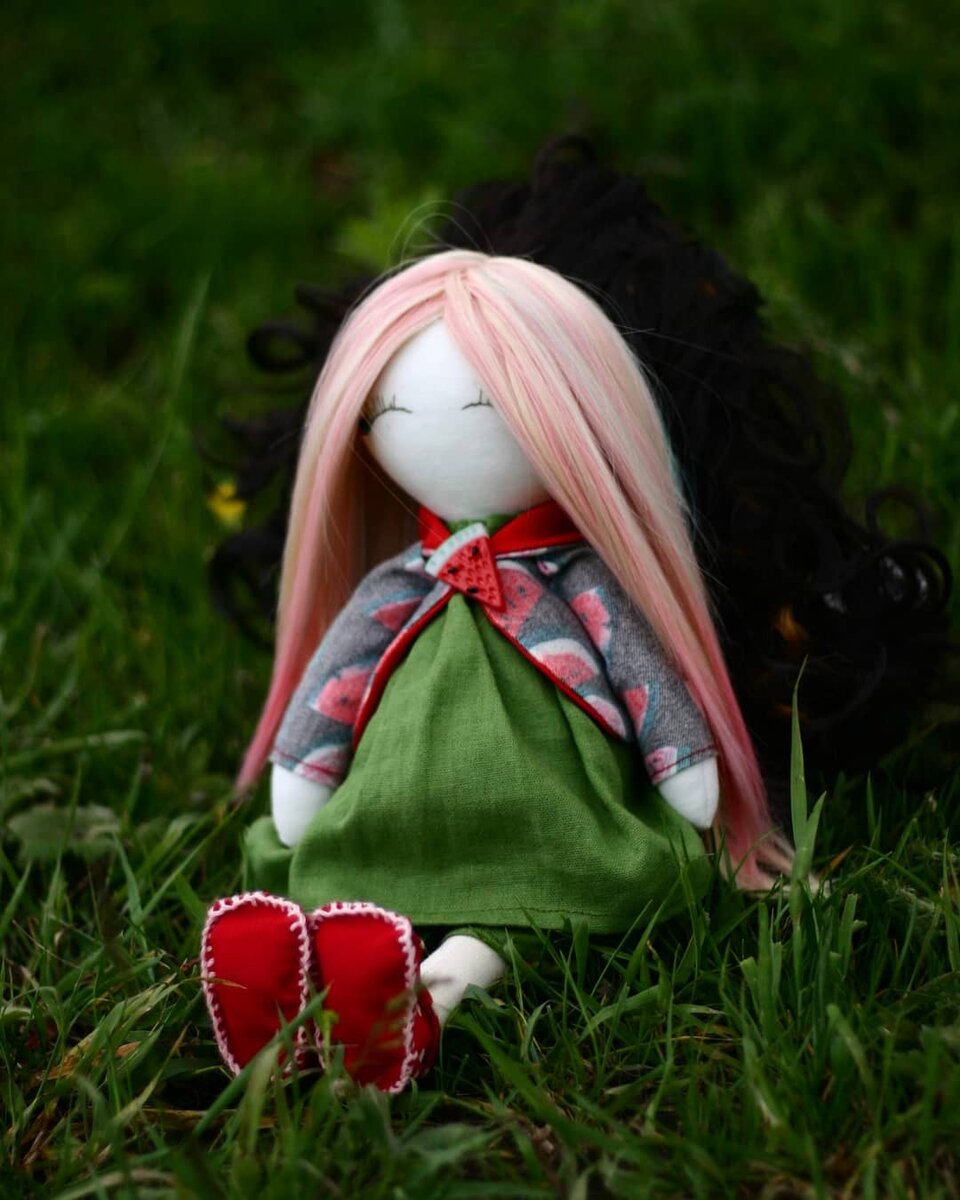 Начинала я вот с таких кукол 😉😁