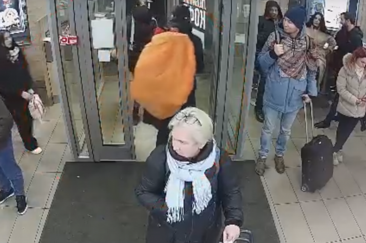    В Твери удалось поймать вора по горячим следам благодаря яркому рюкзаку