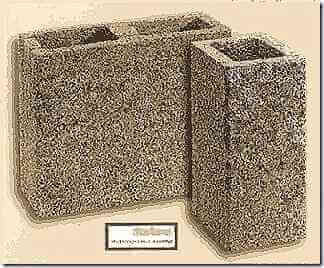 Примеры рационального объединения вытяжных вентиляционных каналов на этаже в один блок (стояк).Бетонные блоки для кладки вентканалов.Поперечное сечение канала 12х17см.(204см2).Высота — 33 см. Толщина стенки 4 см.Толщина блока снаружи — 25 см.Блок может иметь 1-4 отверстия.