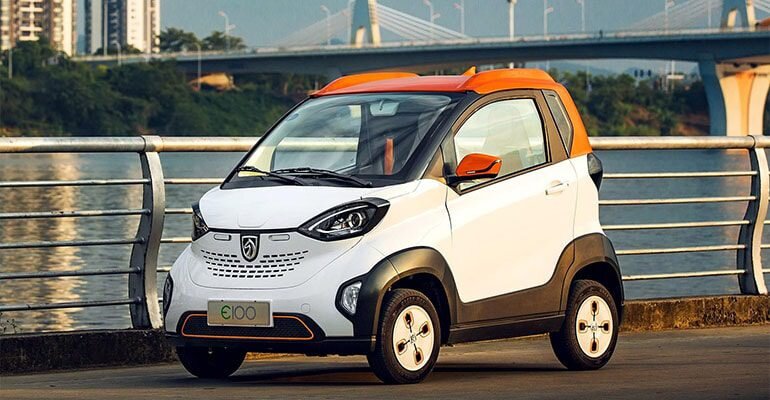дешевые электромобили из китая. Baojun e100. китайский электро ркар. дешевые электромобили из китая. дешевые электромобили из китая.