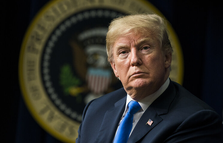 Президент США Дональд Трамп © EPA-EFE/JIM LO SCALZO