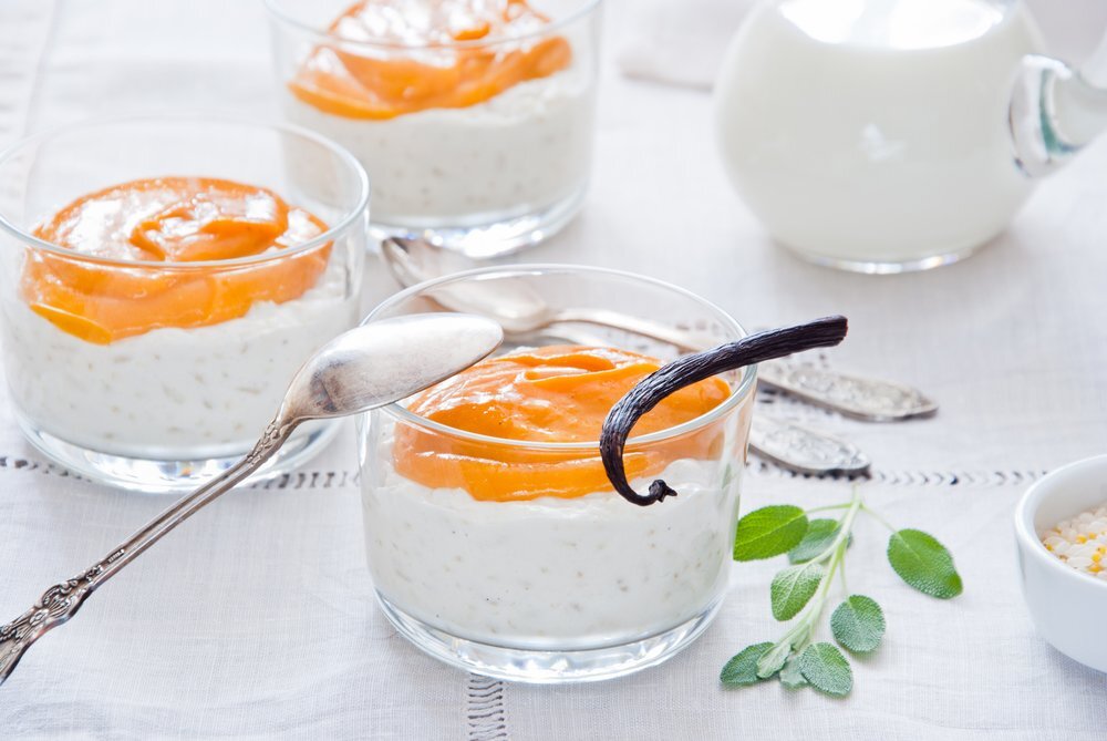 Рисовый десерт с кокосовым кремом