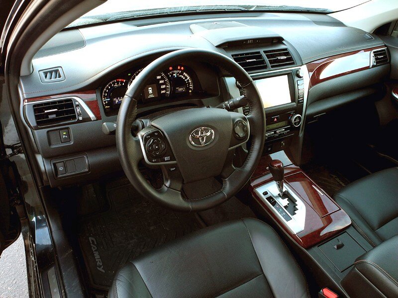 Camry 50 кузов салон