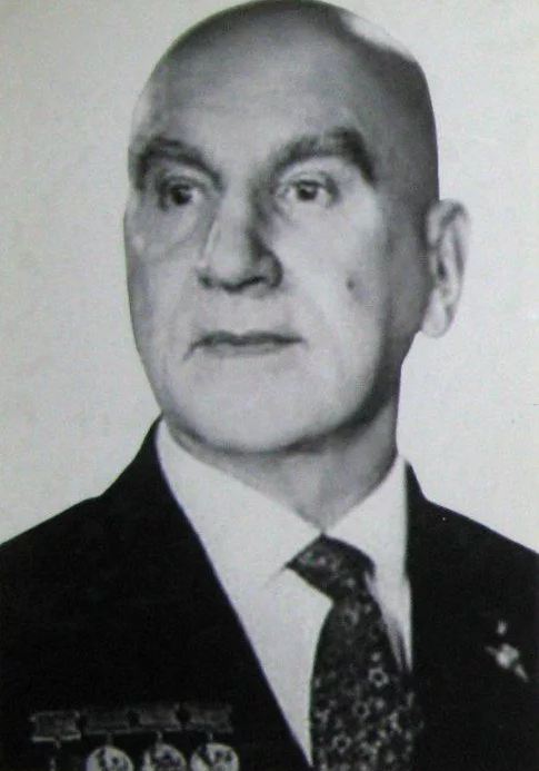 Академик Микулин в 80-летнем возрасте!