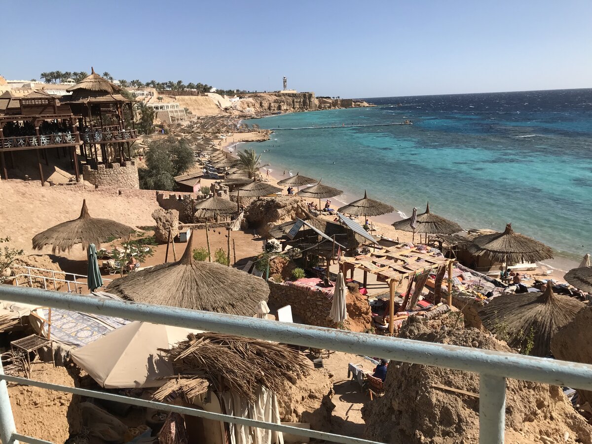 пляж в Хадабе. 