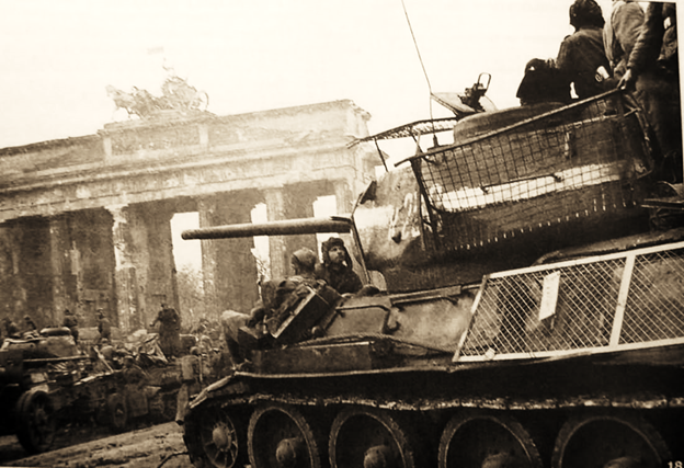 Экранированная тридцатьчетверка в Берлине