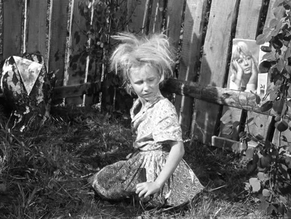 кадр из фильма "Добро пожаловать или посторонним вход воспрещен".