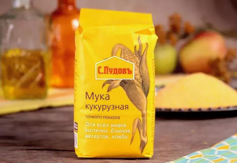 Кукурузная мука фото. Кукурузная мука пудов. Мука кукурузная с Пудовъ. Пшеничная и кукурузная мука. Кукурузная мука для кишечника.