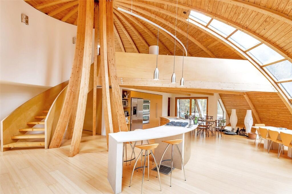 Пример купольного дома. Вид изнутри (Стратодезическая технология)