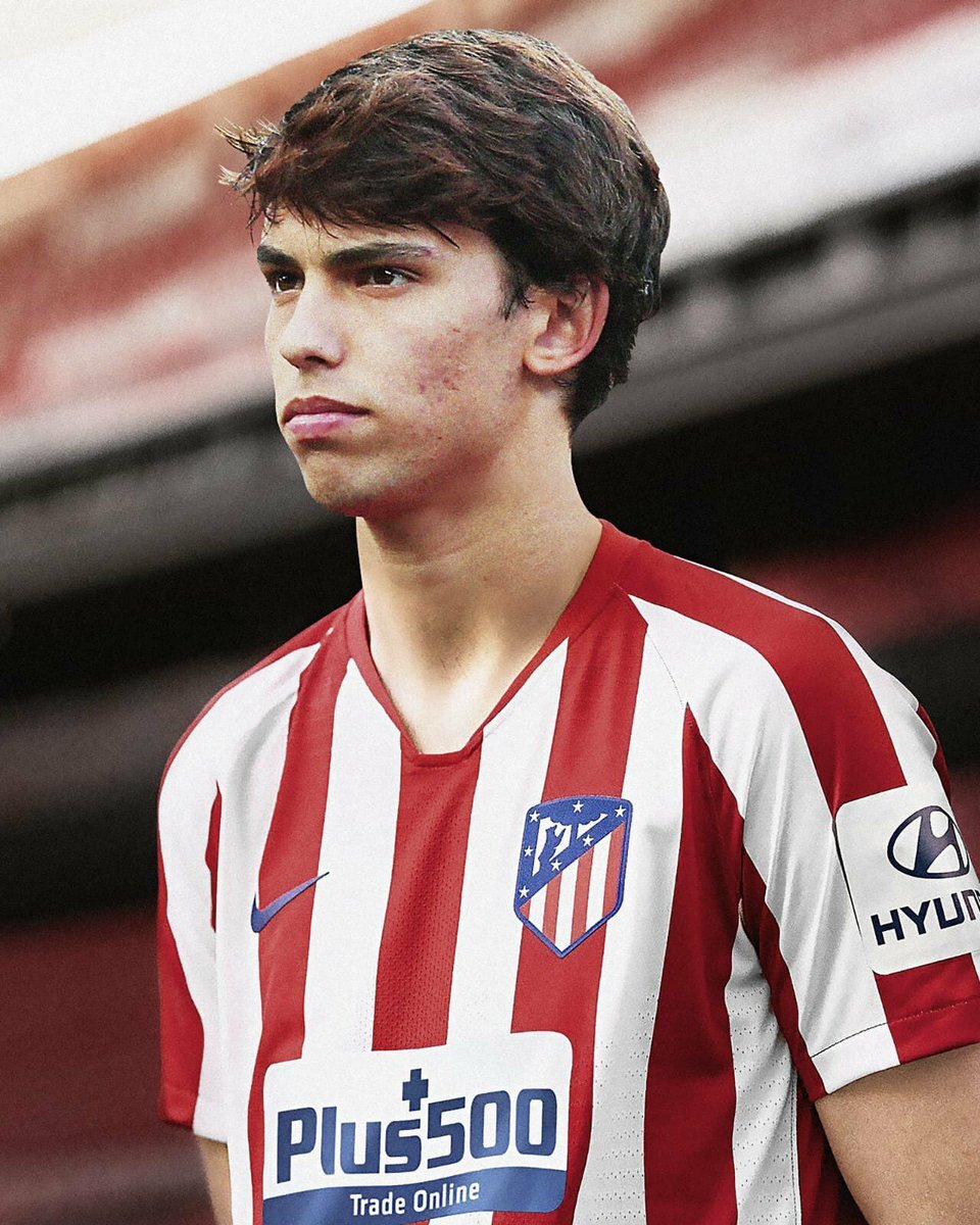 Жоау Фелиш на презентации игрока "Атлетико" Мадрид