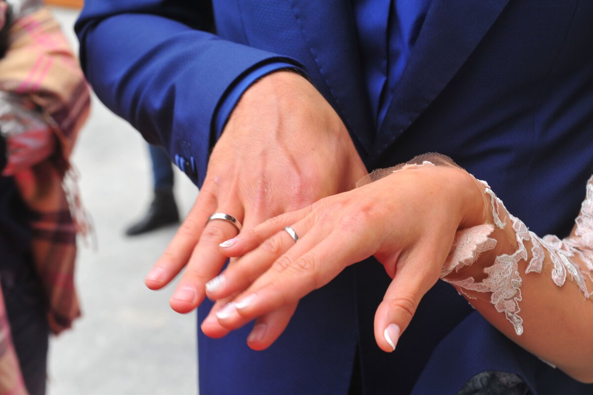 Россияне стали реже разводиться из-за экономических трудностей