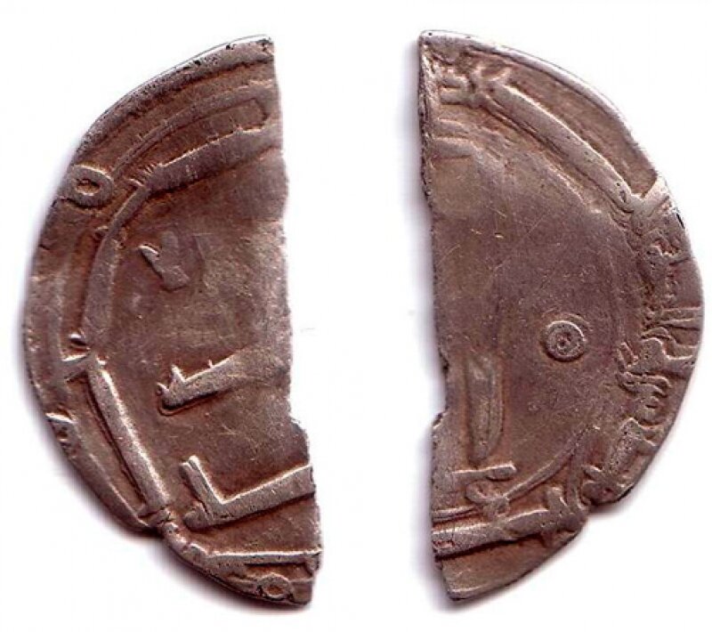 Резана - половинка дирхема. По этой цене автор "Слова" мечтает приобретать "кощеев"