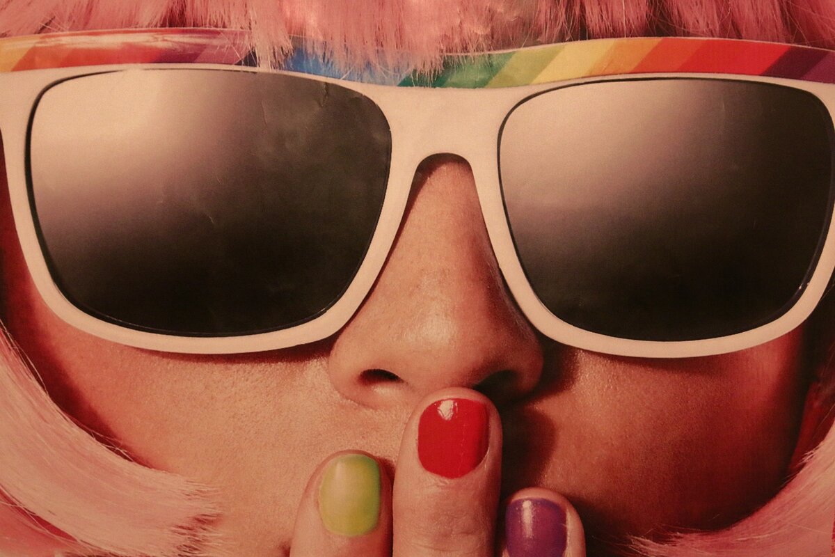 https://pixabay.com/photos/girl-portrait-panel-mask-masked-524141/