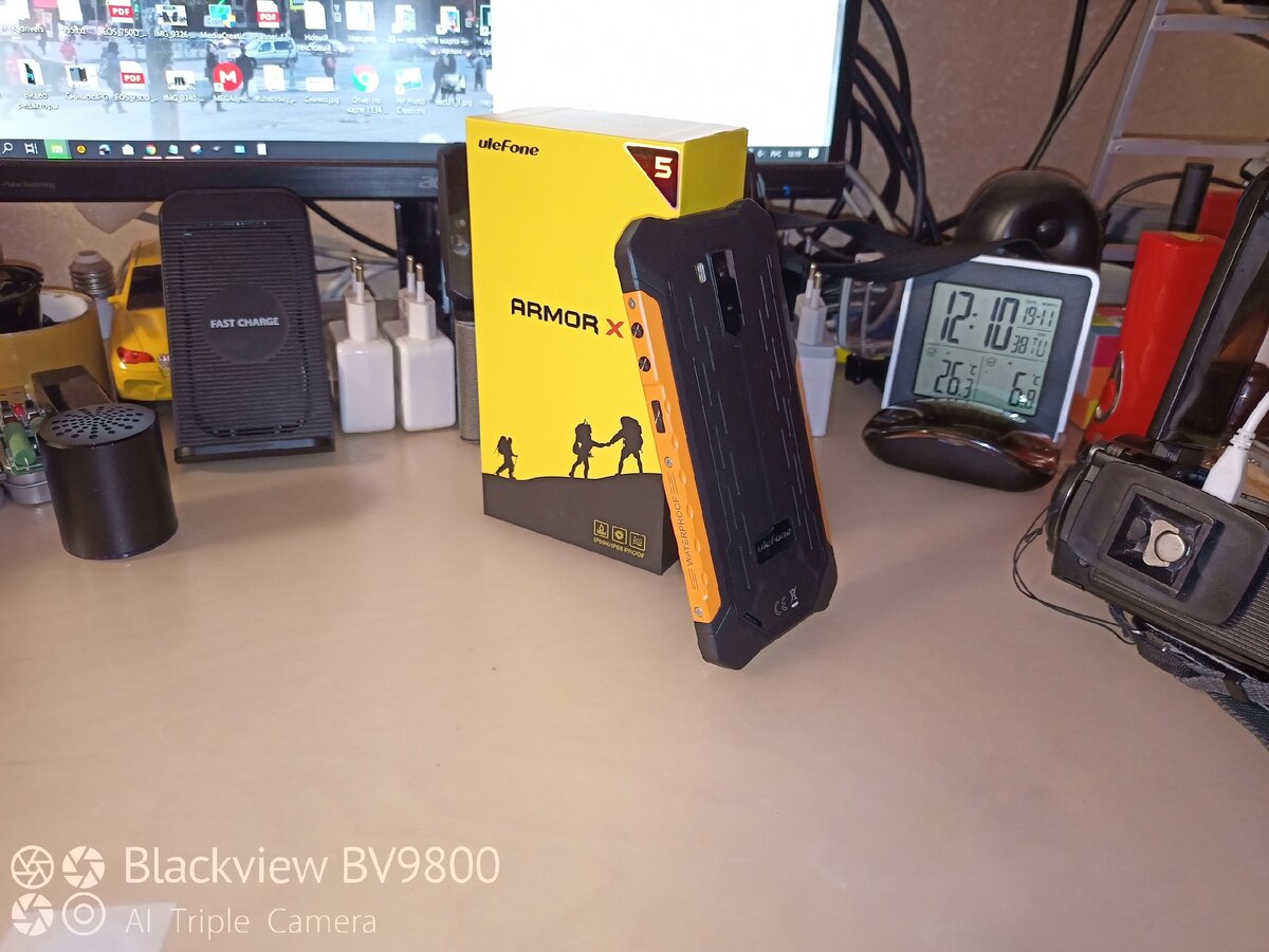 Смартфон на фотографии