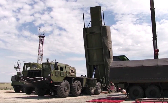В конце прошлого месяца российские военные развернули на Урале первый полк ракетных комплексов «Авангард». Некоторые наблюдатели ставят под сомнение способность этого оружия существенным образом «изменить правила игры»