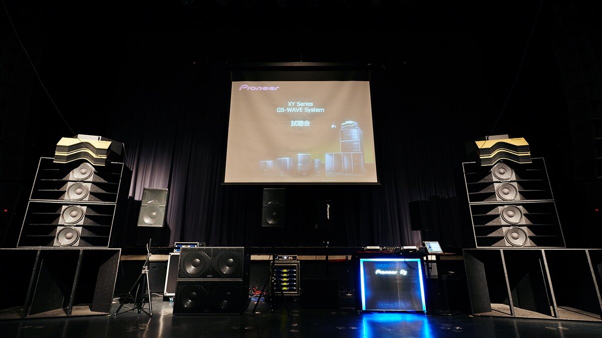 Клубная система от Pioneer