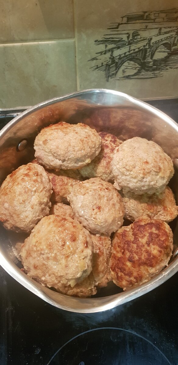 Котлетки готовые из индейки и свинины