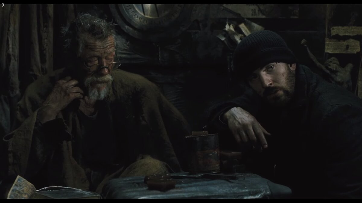 Скрин из фильма "Сквозь снег".