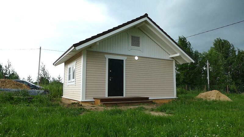 Баня 30 м.кв. с туалетом, душевой и комнатой отдыха.