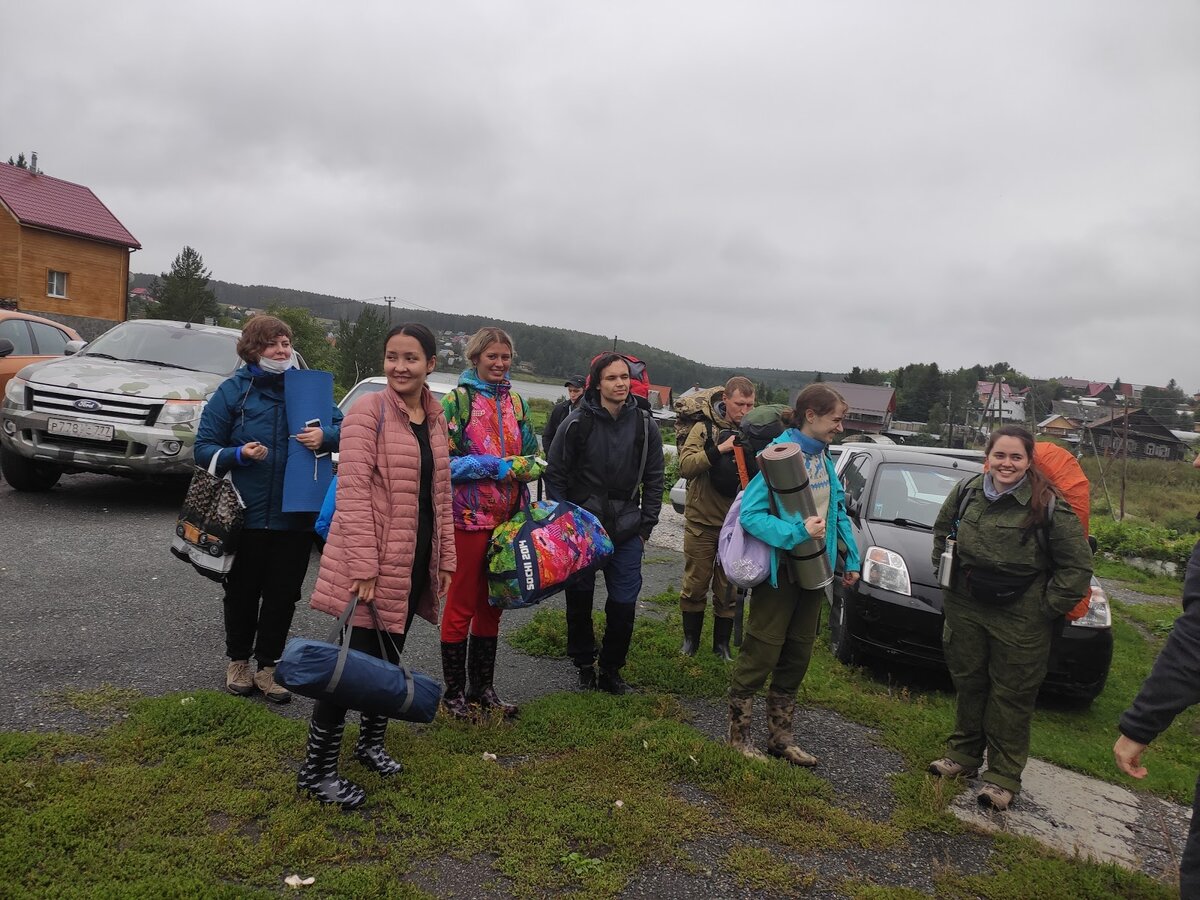 Здравствуйте, это мы  - волонтёры