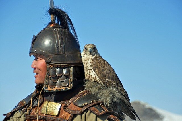 Шнурик, конечно, выглядел иначе! :)