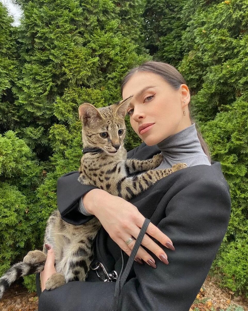 Елена Темникова с Нао