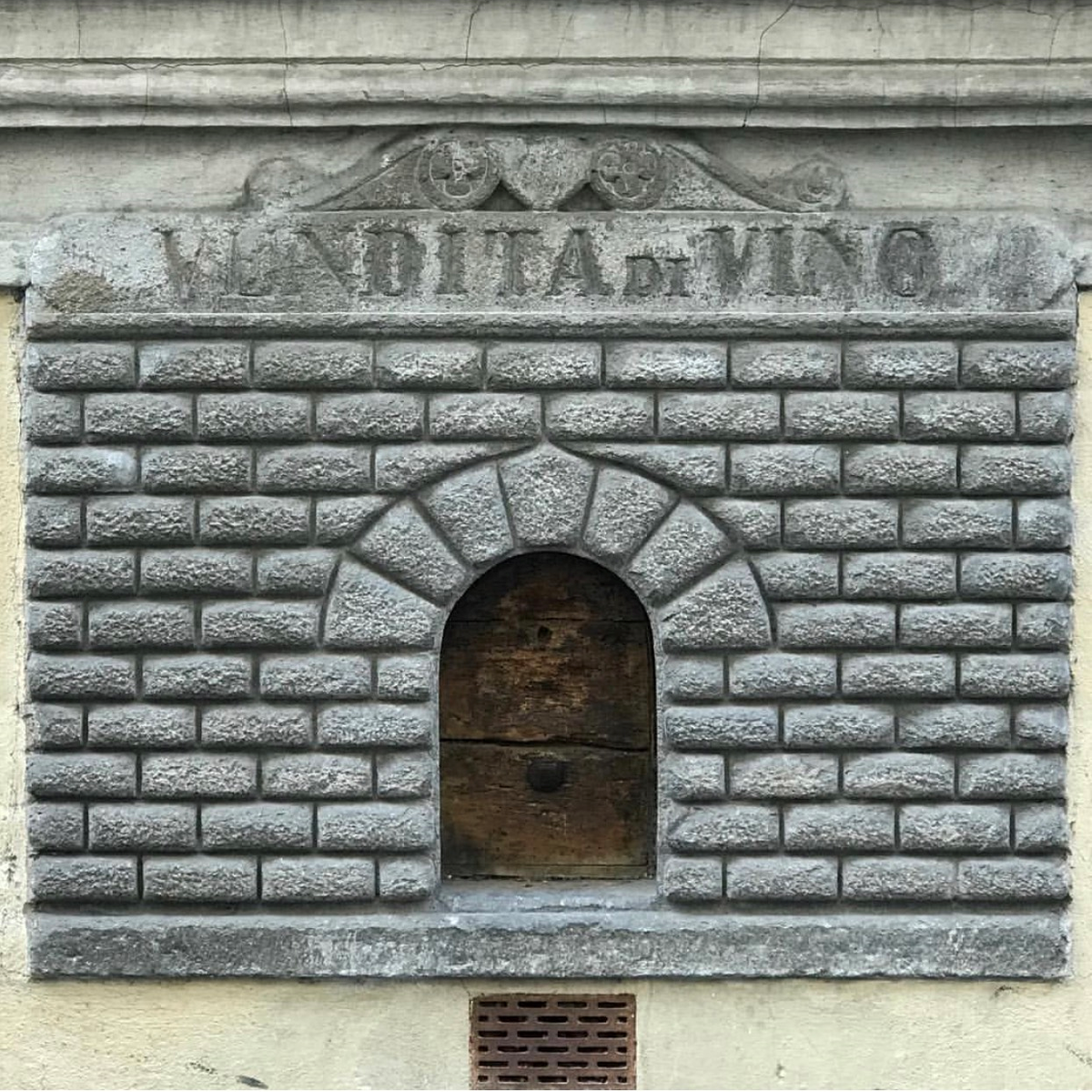 Via Giglio. Фото Associazione Culturale Вucchette del vino