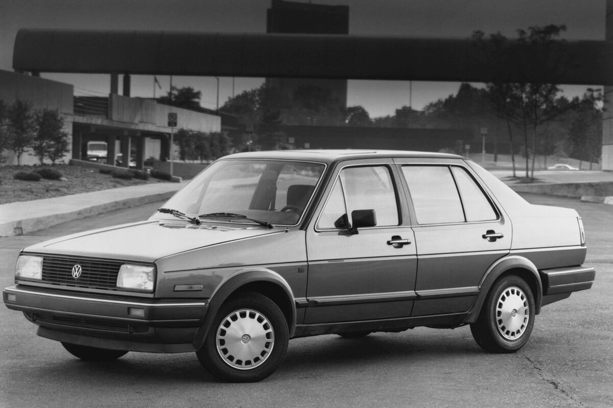 Volkswagen Jetta II, 4-дверный вариант для США,1984 год