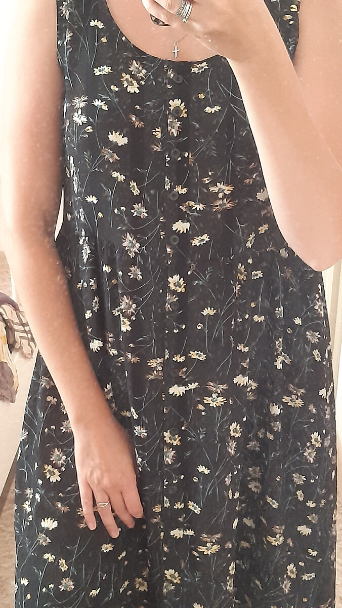 Светло жёлтые цветы. 