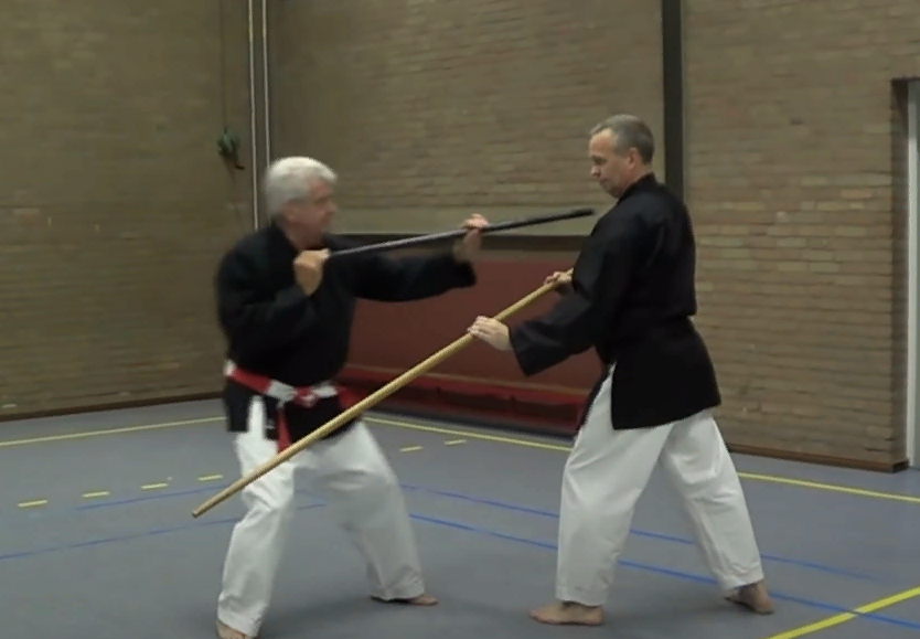 Ханбо-дзюцу. Фото с сайта https://www.youtube.com/watch?v=yE5sKpISiqU