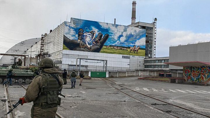 ЧЕРНОБЫЛЬСКАЯ АЭС – ПОД НАДЁЖНОЙ ЗАЩИТОЙ РУССКОЙ АРМИИ. ФОТО: ВАЛЕРИЙ РУКОБРАТСКИЙ / ТЕЛЕКАНАЛ ЦАРЬГРАД 