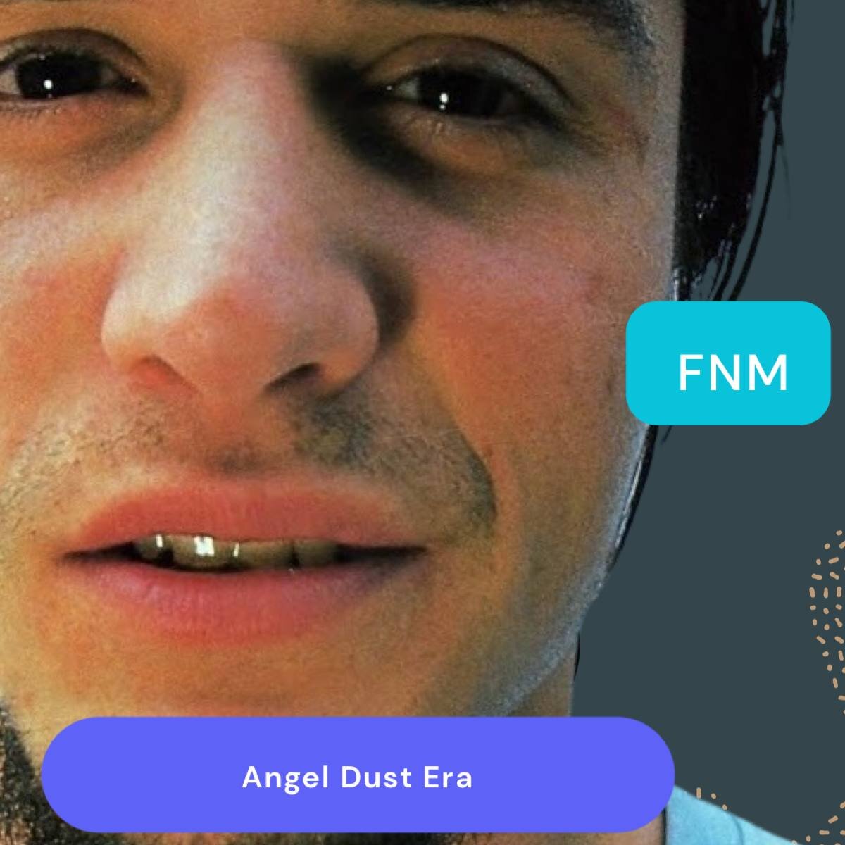 Майк Паттон образца 1992 вполне справлялся с образом секс-символа альтернативного рока. 