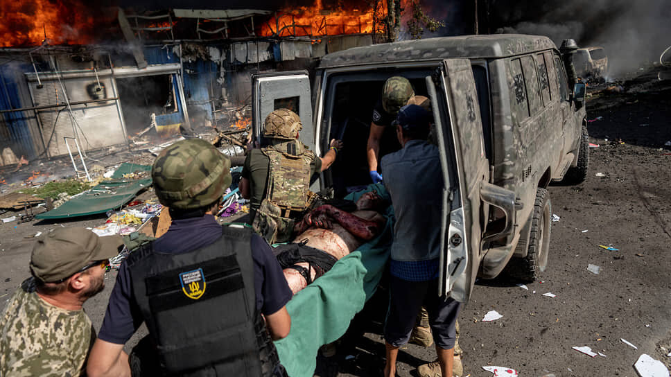 Фото: Evgeniy Maloletka / AP📷Кадр с места происшествия