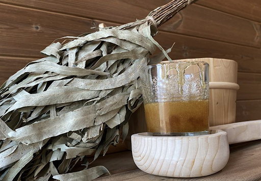 Мёд в бане. Фото из открытых источников